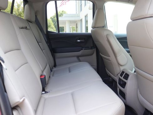 Used 2019 Honda Ridgeline RTL-E image 21