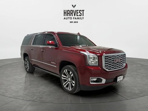 Used 2018 GMC Yukon XL Denali w/ Denali Ultimate Package image 10
