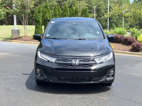 Certified 2026 Honda Odyssey Sport-L image 3