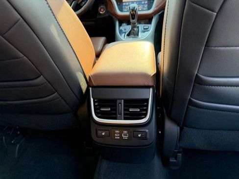 Used 2025 Subaru Outback Touring XT w/ Popular Package #2 AWD/4WD image 35
