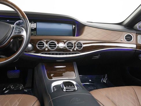 Used 2016 Mercedes-Benz Maybach S 600 image 16