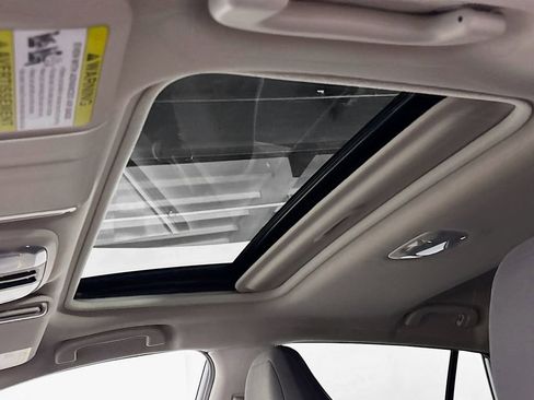 Certified 2025 Subaru Crosstrek 2.0i Premium image 19