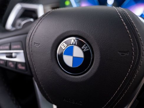 Used 2024 BMW X5 xDrive40i w/ Parking Assistance Package image 22