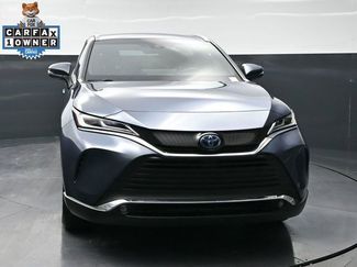 Used 2024 Toyota Venza XLE video 2