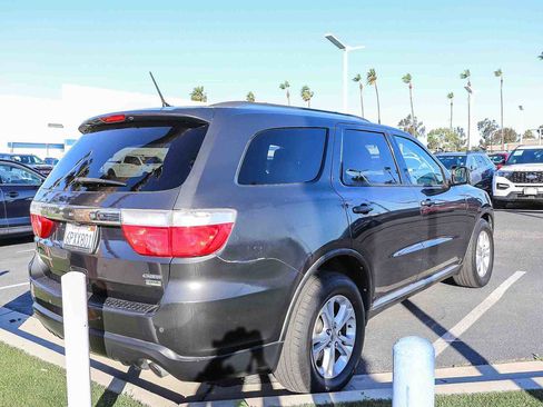 Used 2011 Dodge Durango Crew image 6