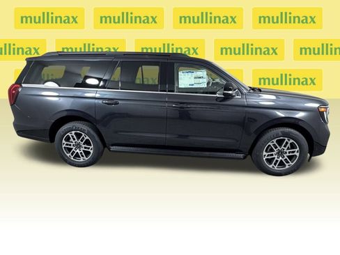 New 2025 Ford Expedition Max Active image 22