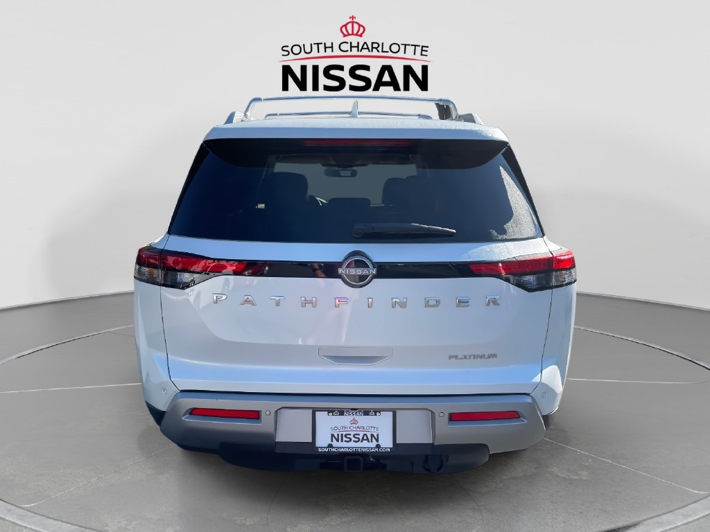 Used 2025 Nissan Pathfinder Platinum w/ Cargo Package FWD image 5