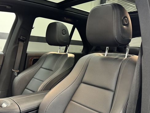 Certified 2025 Mercedes-Benz GLE 350 4MATIC image 24