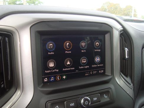 Used 2022 Chevrolet Silverado 1500 Custom image 15