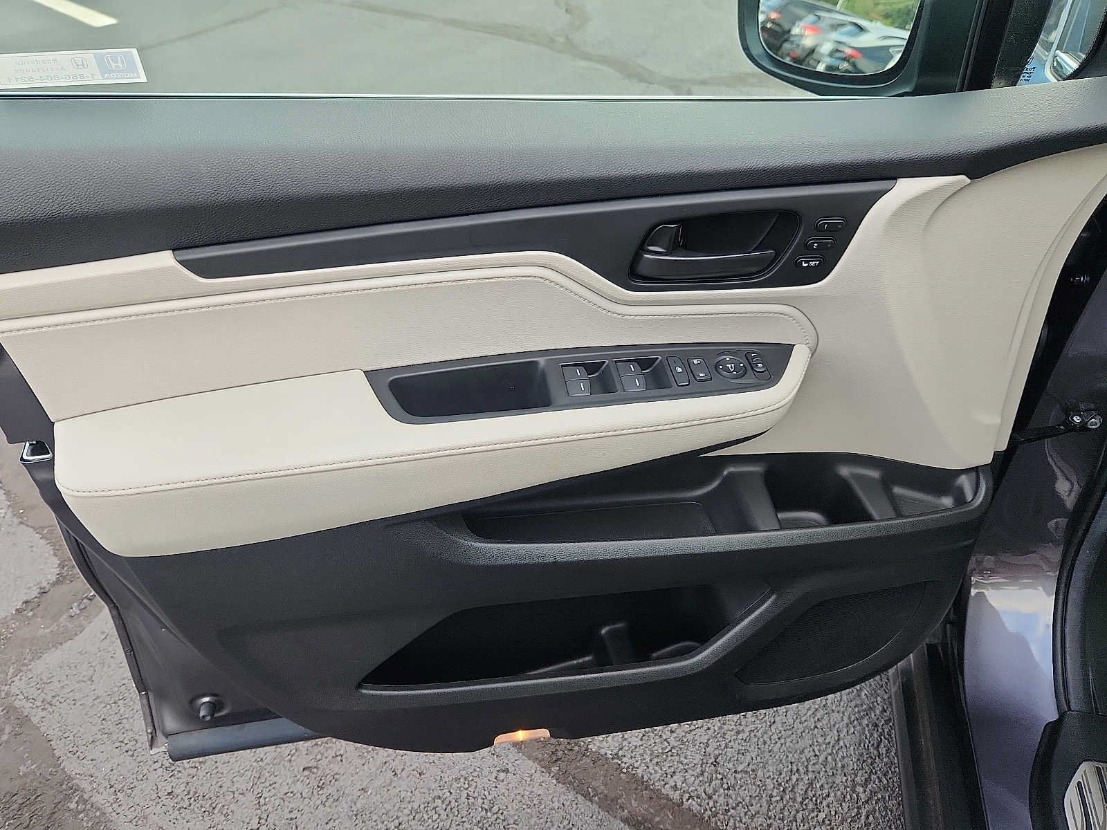 Used 2026 Honda Odyssey EX-L image 12