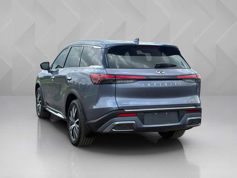 Used 2023 INFINITI QX60 Sensory w/ Vision Package AWD/4WD image 7