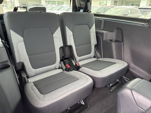 Used 2023 Ford Bronco 2-Door image 32