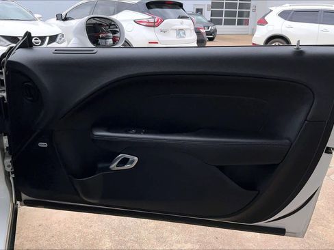 Used 2019 Dodge Challenger SXT w/ Plus Package image 24