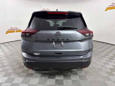 New 2026 Nissan Rogue SV image 4