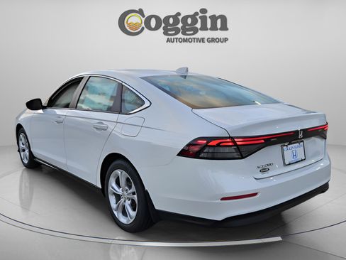 New 2025 Honda Accord LX image 3