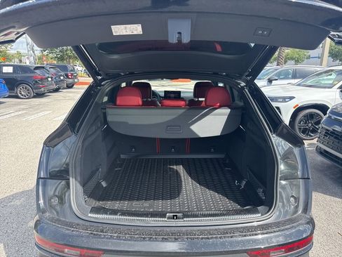 Used 2024 Audi SQ5 Prestige AWD/4WD image 32