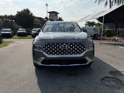 Used 2022 Hyundai Santa Fe SEL w/ Convenience + Premium Package AWD/4WD image 3