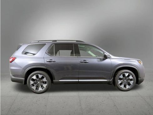 New 2026 Honda Pilot Touring image 6