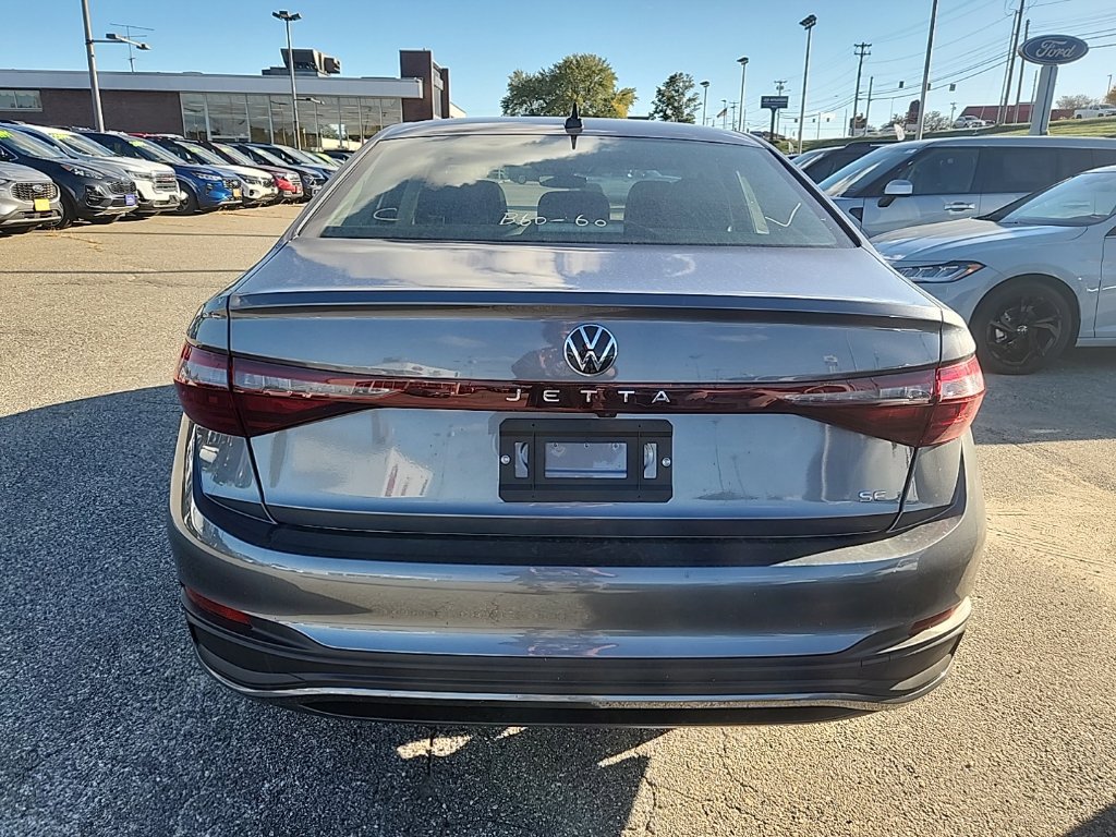 New 2027 Volkswagen Jetta SE FWD image 6