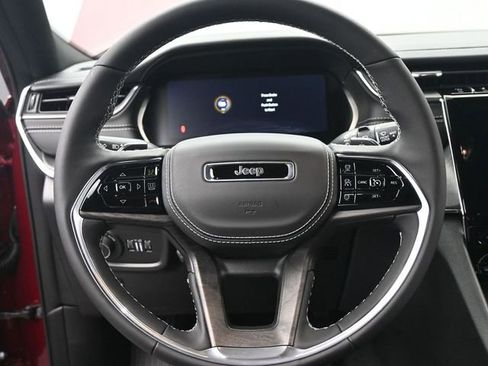 New 2025 Jeep Grand Cherokee L Overland w/ Trailer Tow Package image 30