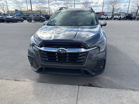 Used 2023 Subaru Ascent Limited w/ Technology Package AWD/4WD image 2