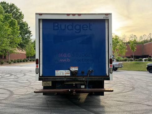 Used 2016 Ford E-350 and Econoline 350 Super Duty image 5