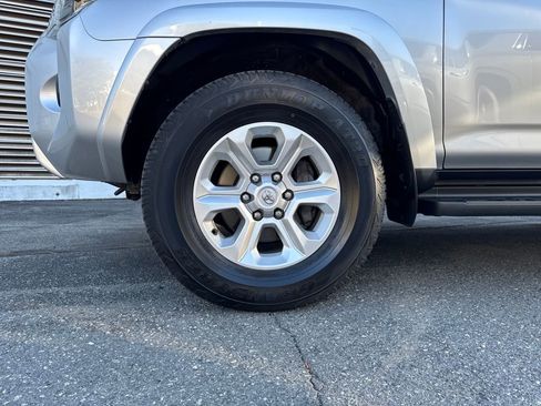 Used 2024 Toyota 4Runner SR5 Premium image 26