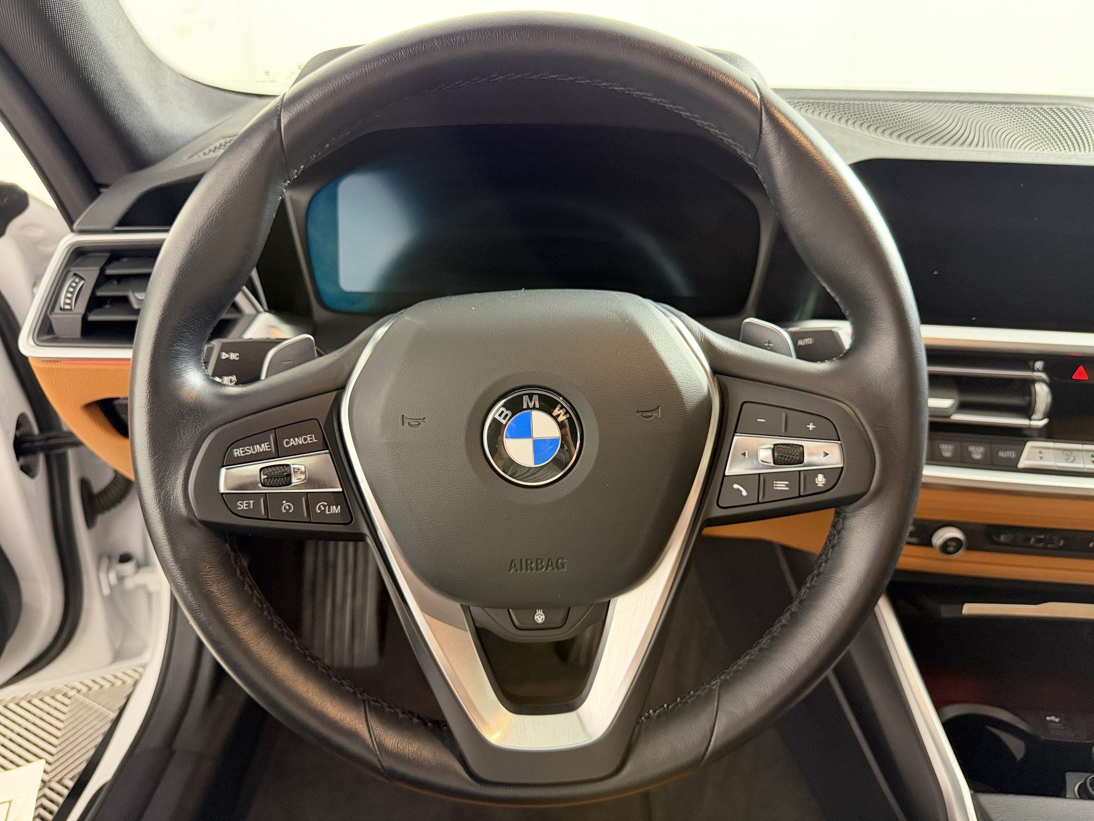 Used 2023 BMW 430i Gran Coupe xDrive w/ M Sport Package AWD/4WD image 11