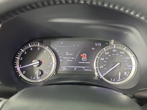 Used 2022 Toyota Highlander XSE FWD image 21