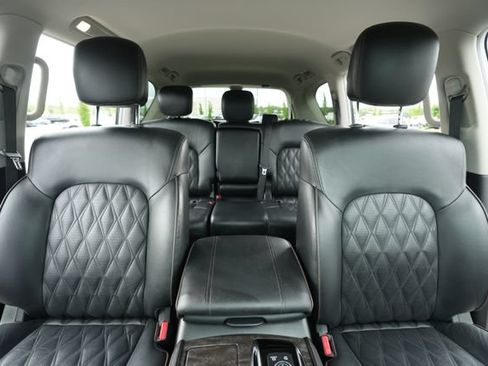 Used 2024 Nissan Armada Platinum w/ Cargo Package AWD/4WD image 42
