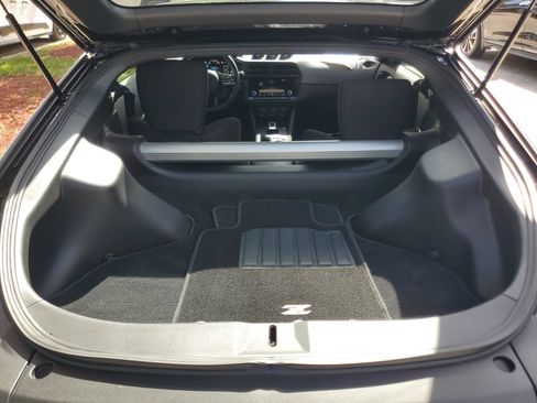 Certified 2025 Nissan Z Sport w/ Floor Mat Package RWD image 11