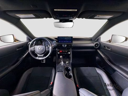 Used 2025 Lexus IS 500 RWD image 28
