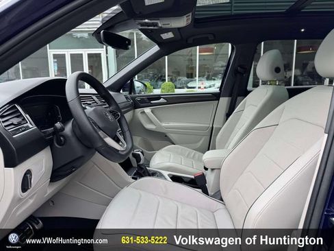 Used 2023 Volkswagen Tiguan SEL R-Line AWD/4WD image 14