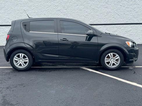 Used 2013 Chevrolet Sonic LT FWD image 4