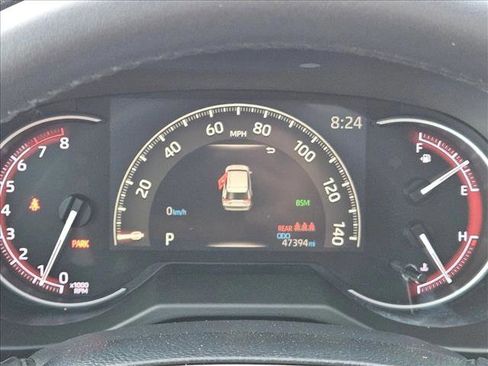 Used 2020 Toyota RAV4 Limited image 24