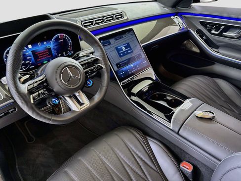 Used 2025 Mercedes-Benz S 63 AMG S image 24