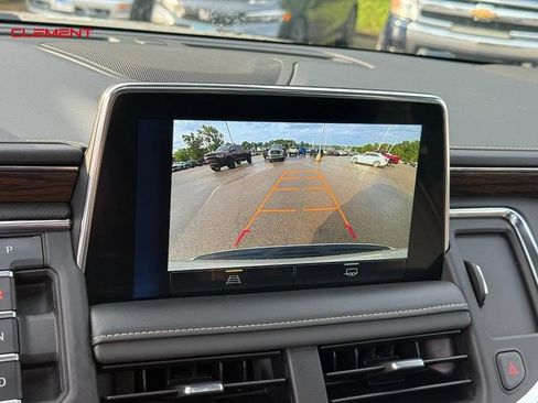 Used 2023 Chevrolet Tahoe Premier AWD/4WD image 26