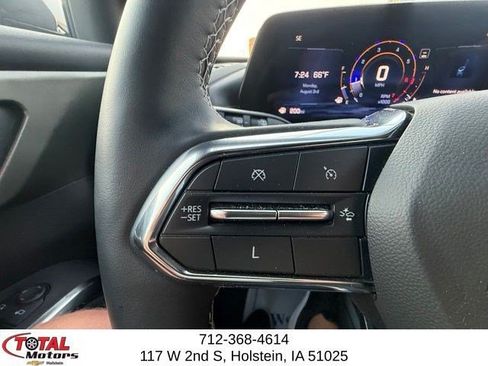 Used 2024 Chevrolet Traverse LT w/ LPO, Floor Liner Package FWD image 21