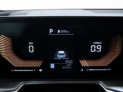 Used 2024 Kia Sorento S image 14