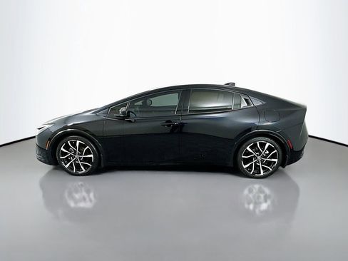 Used 2024 Toyota Prius Prime Premium image 8