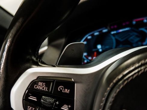 Used 2021 BMW X6 M50i w/ Executive Package image 21