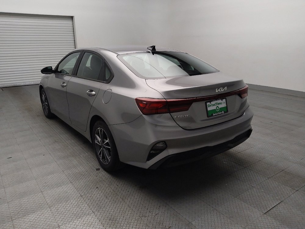 Used 2024 Kia Forte LXS FWD image 5