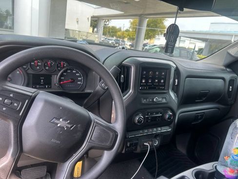 Used 2021 Chevrolet Silverado 1500 Custom Trail Boss w/ LPO, Dark Essentials Package AWD/4WD image 13