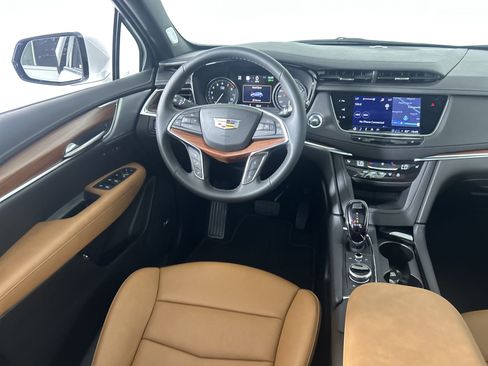 New 2025 Cadillac XT5 Premium Luxury w/ Technology Package image 38