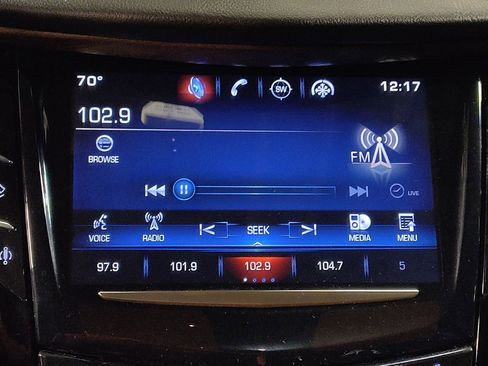 Used 2015 Cadillac Escalade Luxury AWD/4WD image 25