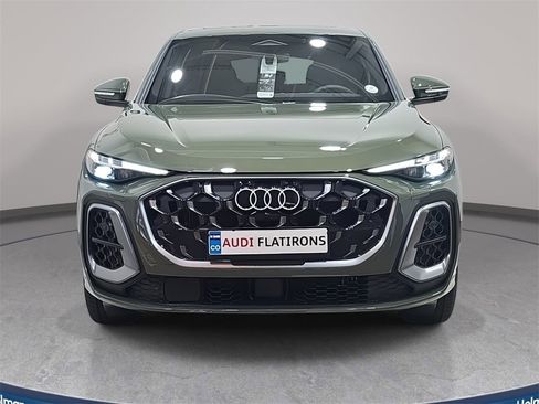 New 2025 Audi Q5 Prestige image 2