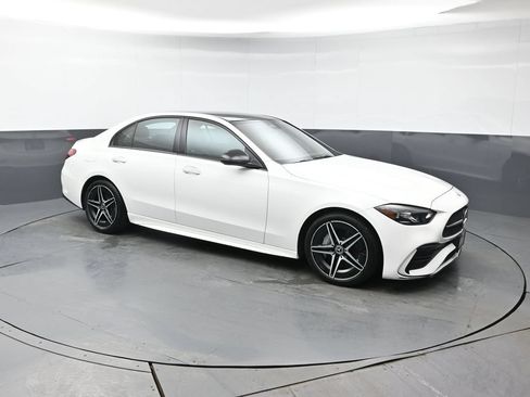 Used 2023 Mercedes-Benz C 300 4MATIC Sedan image 8