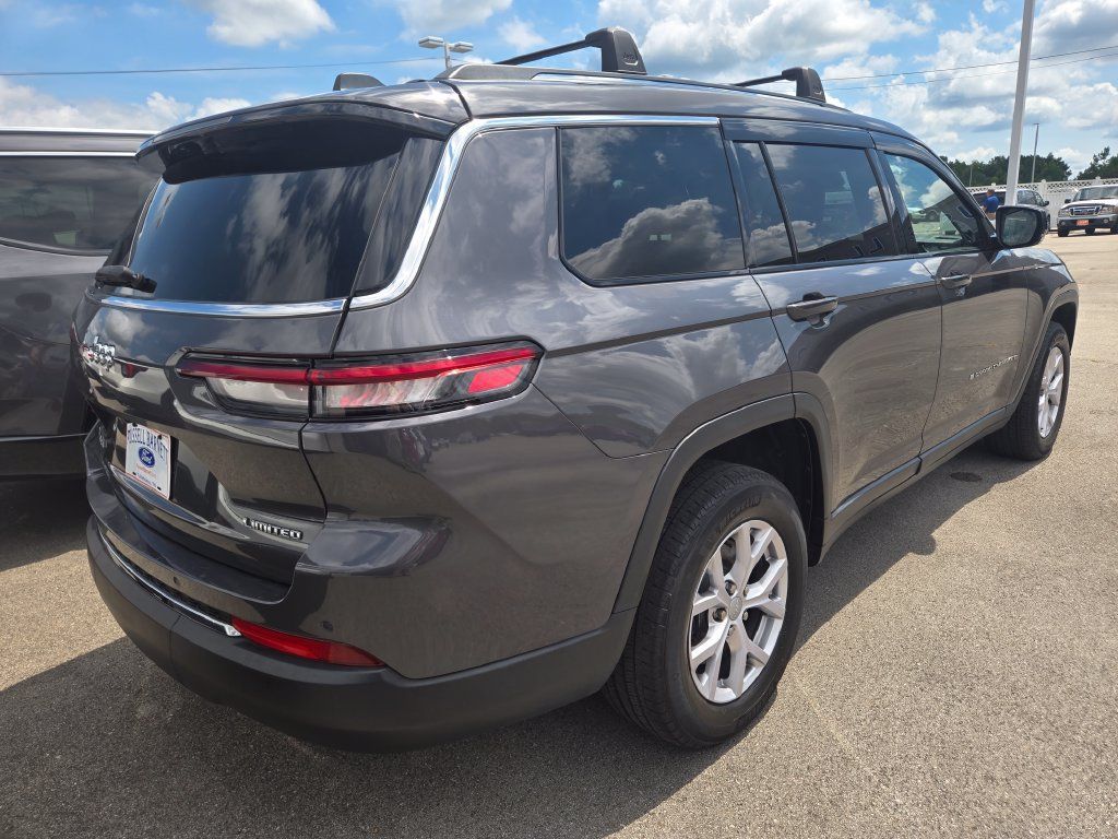 Used 2022 Jeep Grand Cherokee L Limited AWD/4WD image 4