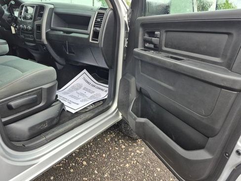 Used 2018 RAM 2500 Tradesman w/ Chrome Appearance Group AWD/4WD image 7