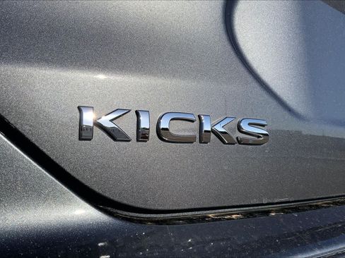 Used 2023 Nissan Kicks SR FWD image 31